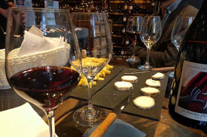 Paris Wine and Cheese Tastings Class near Le Marais - Practical details that affect your visit