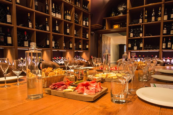 Paris Wine Tasting plus Cheese Lunch with an Expert Sommelier - Five wines, five French regions