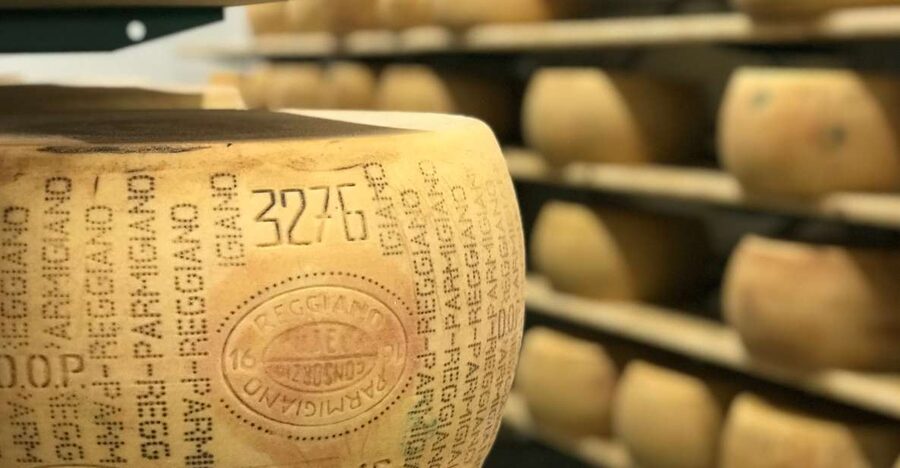 Parma: Parmigiano-Reggiano Tour and Tasting - The handmade method and its long history
