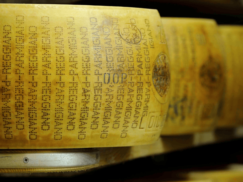 Parmesan Wheels near Parma: Tasting & Factory Tour - Arriving at Mulazzano Ponte from Parma