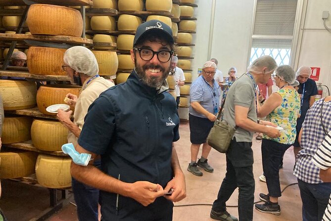 Parmigiano Cheese Factory Visit and Tasting - Inside the dairy: cows, milk, and cheese making