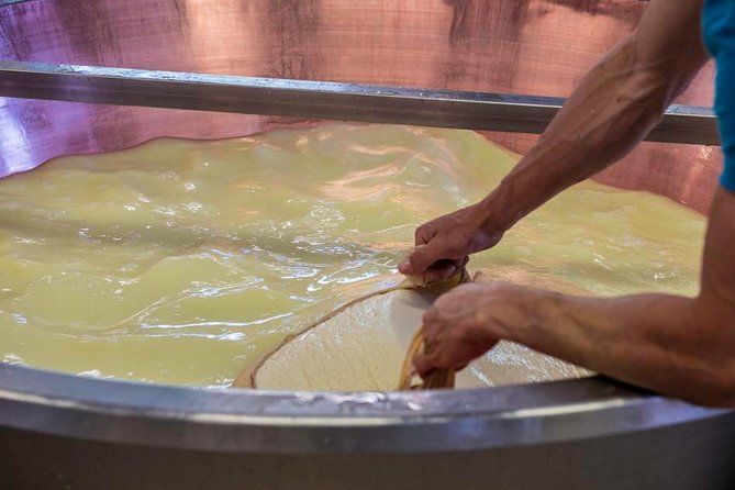 Parmigiano Reggiano Cheese Factory Tour & Tasting Experience - Claudio and the small-group advantage