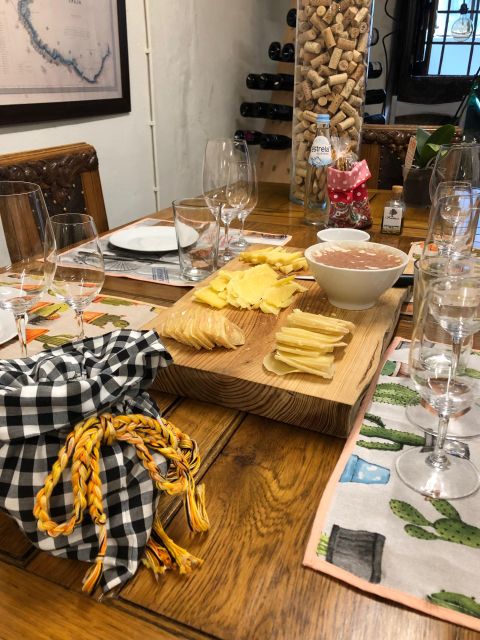 Porto: Cheese and Port Wine Tasting in a Unique Place - Who should book this tasting?
