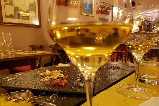 Private 2-Hour Italian Cheese and Wine Tasting in Rome - The private format and its real value