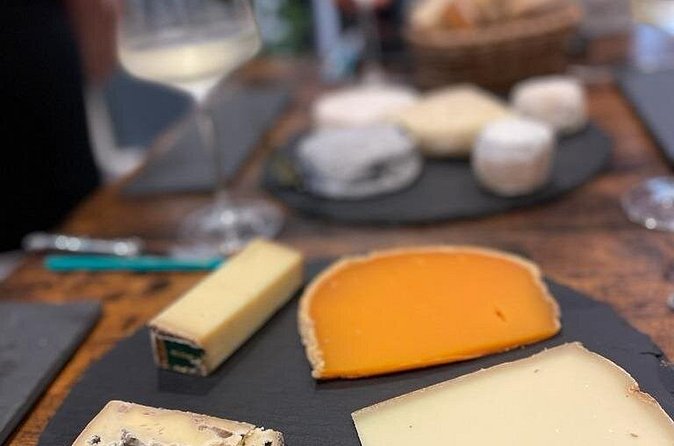 Private Cheese and Wine Tasting - Geraud’s warm, personal teaching style