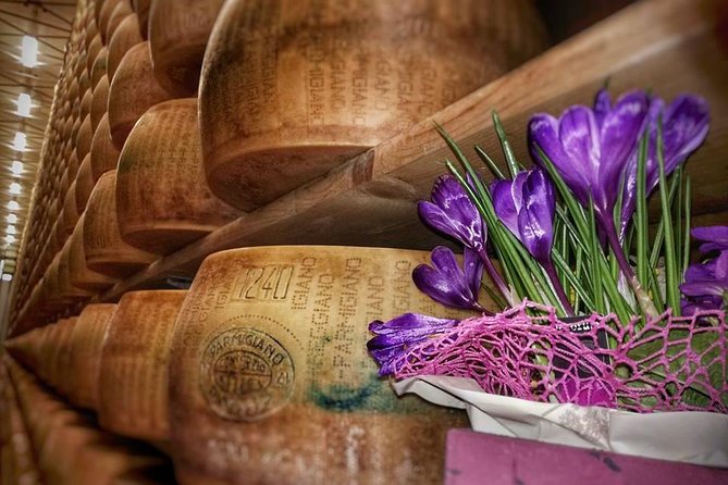Private Day Tour & Lunch: Parmesan, Wine, and Vinegar Tasting - What lunch includes