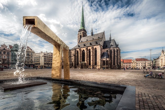Private Pilsner brewery trip with Chateau and farm cheese tasting - Why this day trip works from Prague