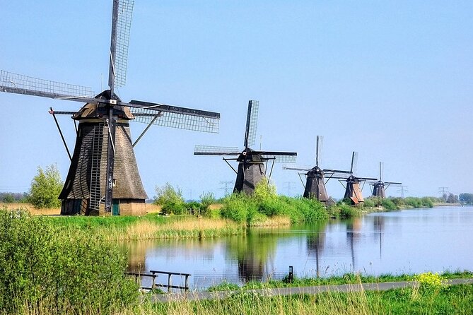 Private tour from Rotterdam to Windmills of Kinderdijk & Gouda Cheese Experience - Key Points at a Glance