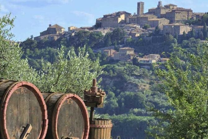 Private tour Wine and cheese a perfect combinations val 'Orcia - Pienza in 30 Minutes: Pecorino and Pope Paolo II