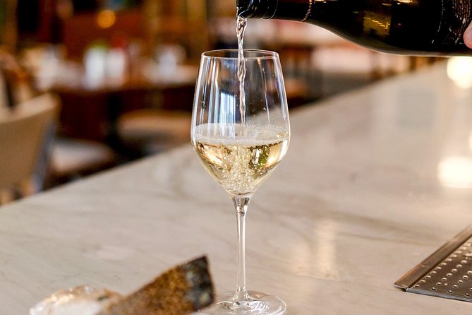 Private Wine Tasting in Rome with Delectable Meats and Cheeses - Comparing Italian White Wines