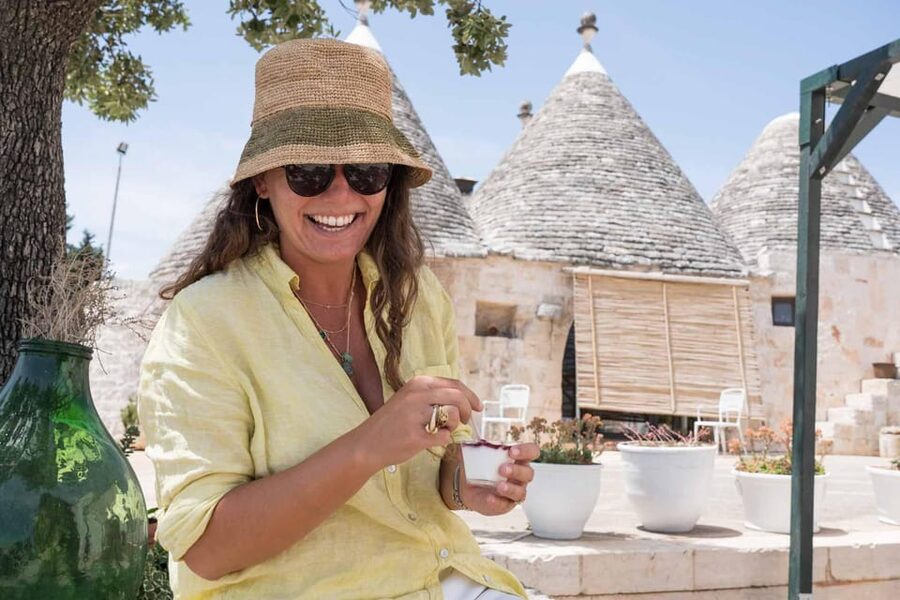 Puglia: Masseria Seppunisi Tour, Cheese, Burrata Tasting - Making your own burrata or mozzarella