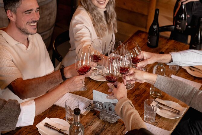 Queenstown Classic Wine Tour: 3 Winery Visits, Cave Tour & Cheese - Why this Queenstown wine tour works well