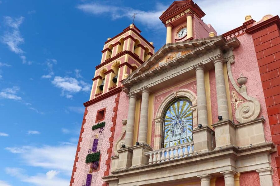 Querétaro: Bernal & Tequisquiapan Trip with Wine & Cheese - What the 10-hour schedule feels like