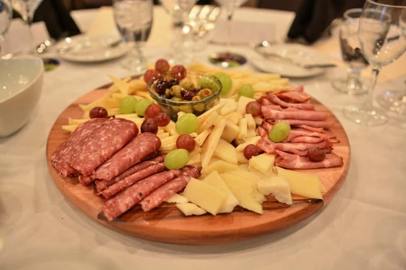 San Gimignano: Tasting of Tuscan Wines and Cheeses - Practical details that affect your visit