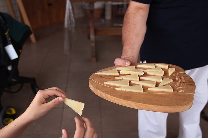 Sorrento Ape Tour, Lemon Garden, Mozzarella Show & Pizza Class - Watch mozzarella made by hand