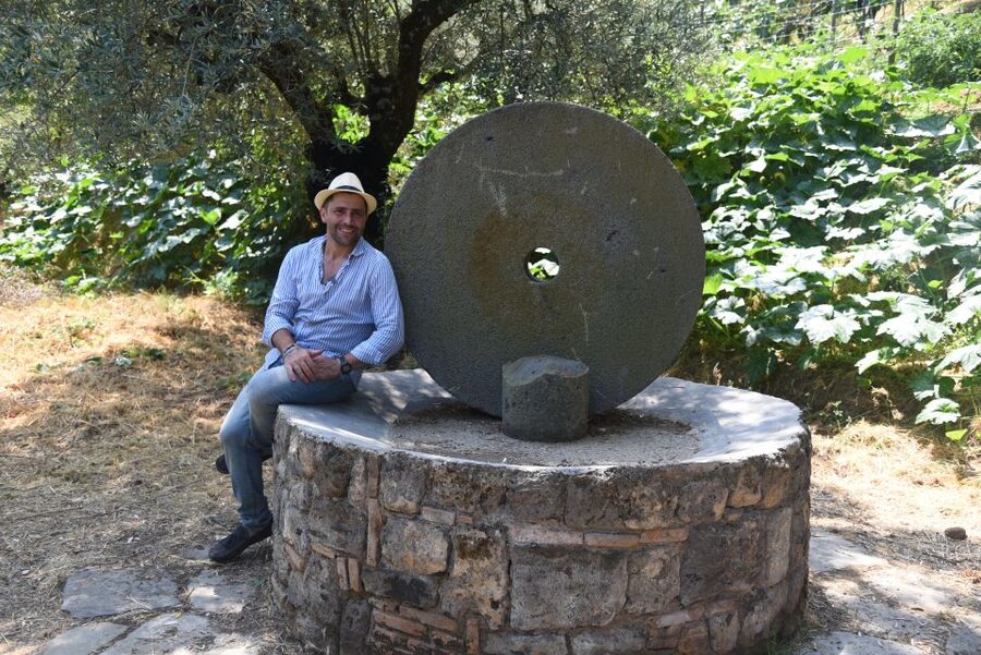 Sorrento: Farm Tour with Cheese Tasting & Pizza Making Class - Who Gets the Most From This Four-Hour Visit