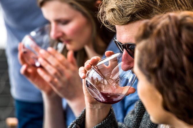 Tasmanian Premium Wine Tour with Tasmanian Cheese Platter - Sparkling, whites, rosé, and Tasmanian reds