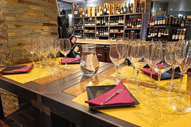 Taste of Lake Como: 4 Wines Paired with Local Cheese Charcuterie - Four Italian wines, explained one glass at a time