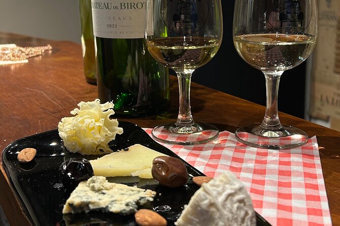 Tasting of Bordeaux White Wines Wine and Cheese Pairing - Training your senses with The Nose of Wine