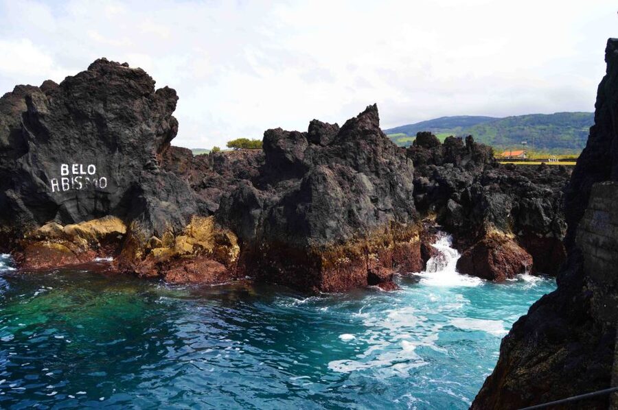 Terceira: Half-Day Island Tour with Cheese Tasting - Baía do Negrito, a coastal pause with military and whaling links