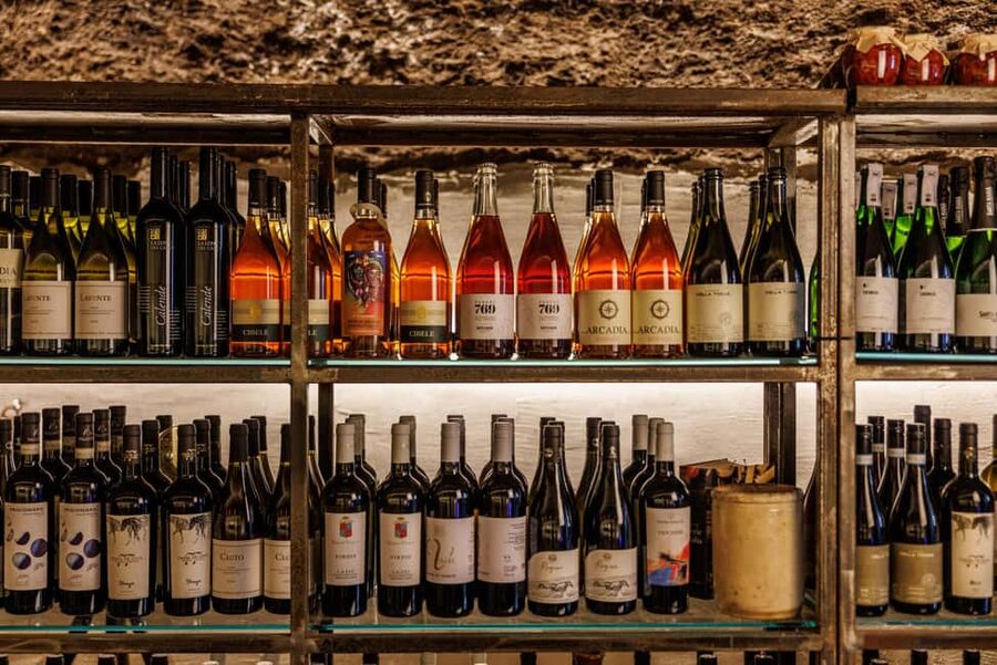 Testaccio: Exclusive tasting of PDO wines, cheeses, and cured meats from Lazio - Two wines and a broader taste of Lazio