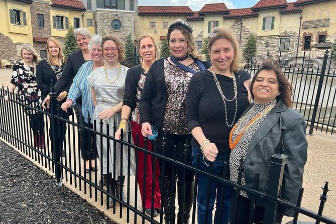 THE CHEERS TOUR: Niagara-on-the-Lake Wine and Cheese Tour - Reif Estate Winery opens with a production look