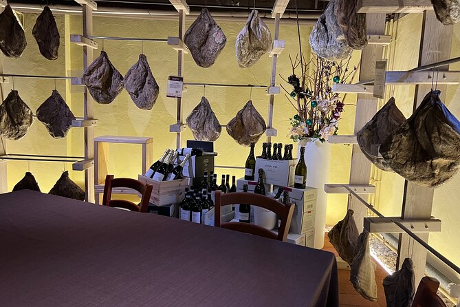 The Valpolicella food & wine driving tour: cheese factory+ winery - The road through Amarone country