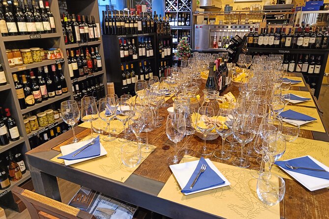 Top Lake Como Wine & Food Tasting: 7 Wines Meat & Cheese or Veg. - Seven pours, with room to follow your own taste
