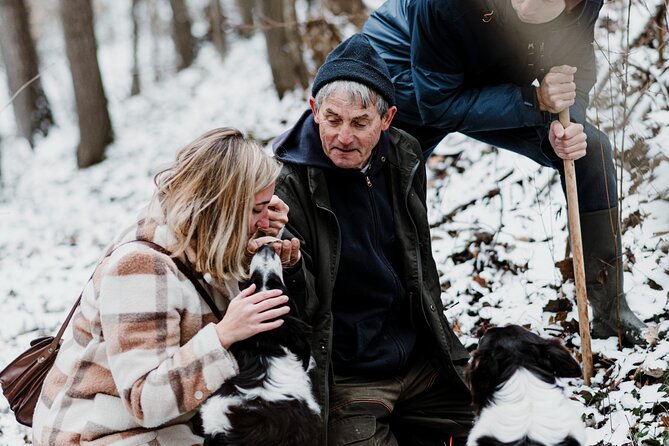 Truffle Hunting and Cheese, Truffle & Wine Tasting near Alba - Why this Piedmont experience feels different