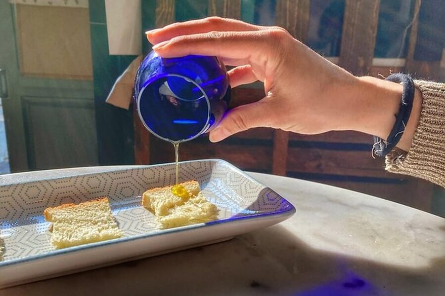 Turin: Gastronomy tasting through oil, wine and cheese - Is $66 a fair price?
