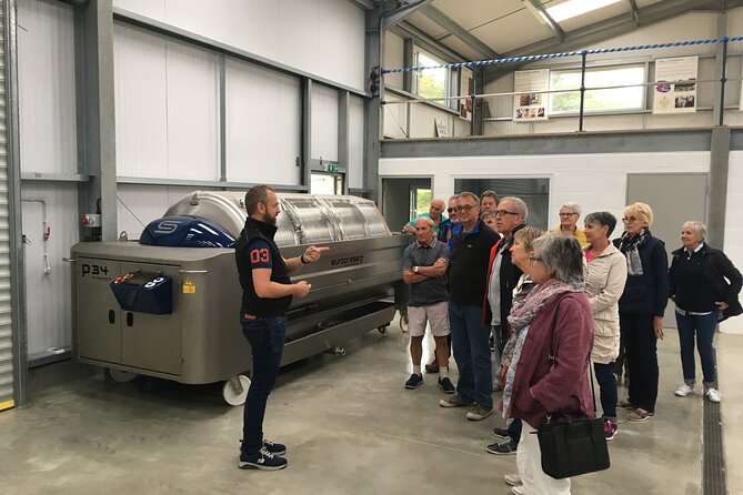 Vineyard & Cheesemaker Bus Tour of Sussex - Who will enjoy this Sussex food and wine day
