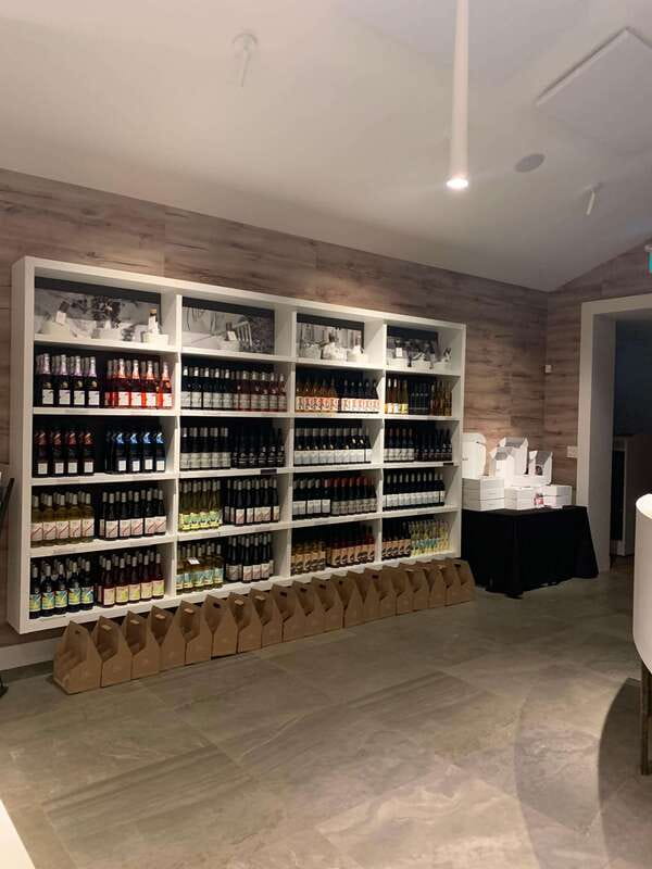 Wine & Cheese Afternoon Wine Tours in NOTL - A relaxed way to reach Niagara wine country
