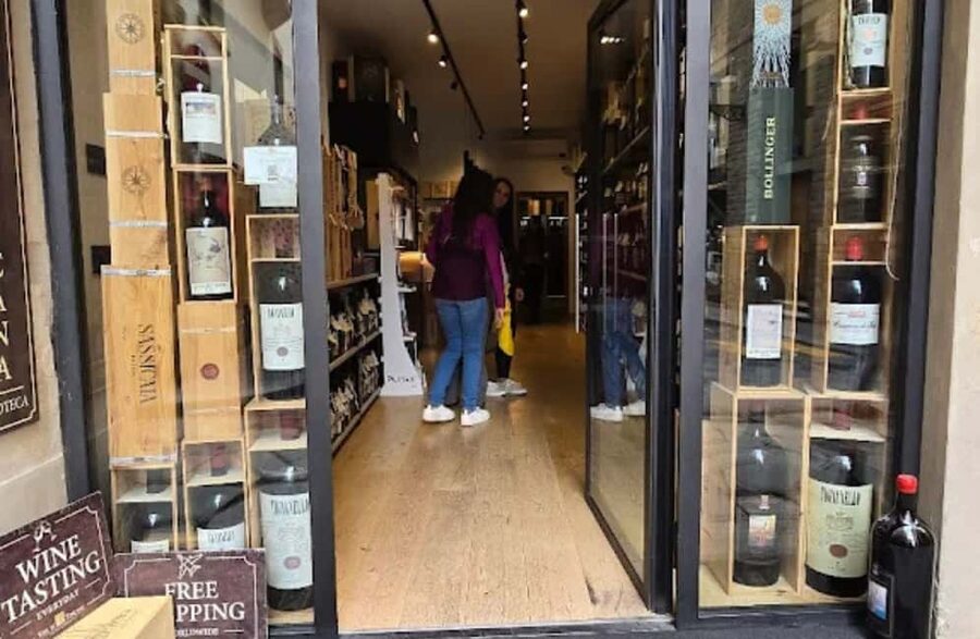 Wine Tasting with Cured Meats & Cheeses in Florence - A small group makes a difference