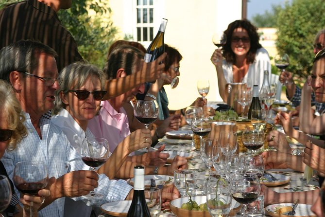Winery tour and wine & cheese tasting - Seeing how grapes become wine