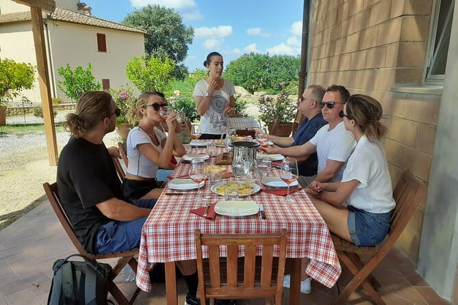 Wines, Cheeses & Bruschettas Tasting in Chianti (Tour at the Winery included) - Four Tuscan Wines, From IGT To Riserva