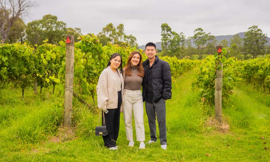 Yarra Valley Full Day Grazing Tour: Gin, Wine, Pizza, Cheese - Yarra Valley Chocolaterie: A sweet finish