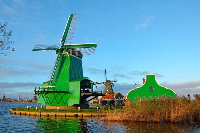 Zaanse Schans Windmills, Cheese and Volendam Tour from Amsterdam - What this half-day trip is really designed to do