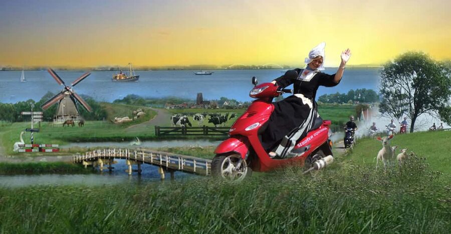 Zaanse Schans: Windmills, Clogs & Cheese by Electric Scooter - Starting in Wijdewormer with coffee and a practice run