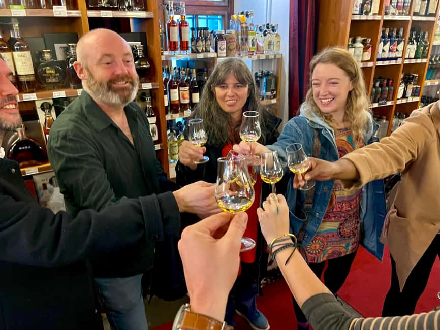 Zurich: Food Tour of 8+ Tastings with Cheeses & Chocolates - Key points at a glance